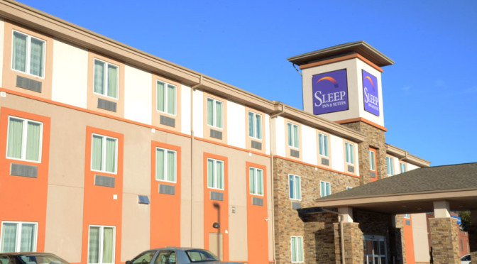 Sleep Inn Hotel celebrates one year in Fort Scott