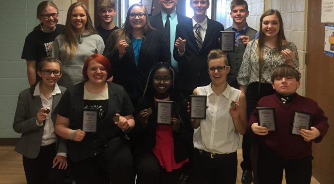 FSHS Debate Students Qualify for Nationals