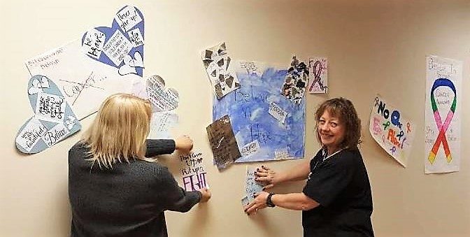 FSMS 8th Graders Create Art For Cancer Patients