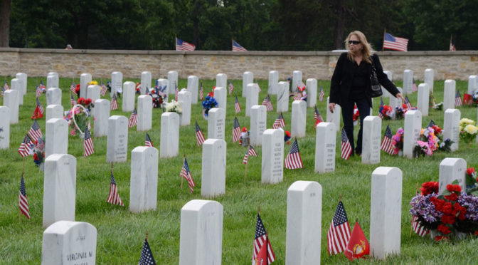Fort Scott National Cemetery hosts Memorial Day events