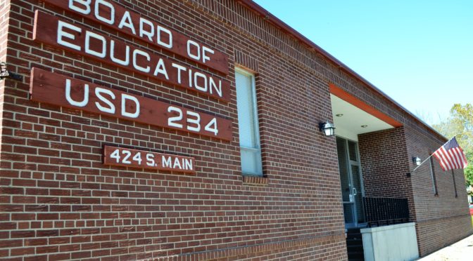 USD 234 Special Board Meeting: New Super And Principal Hired