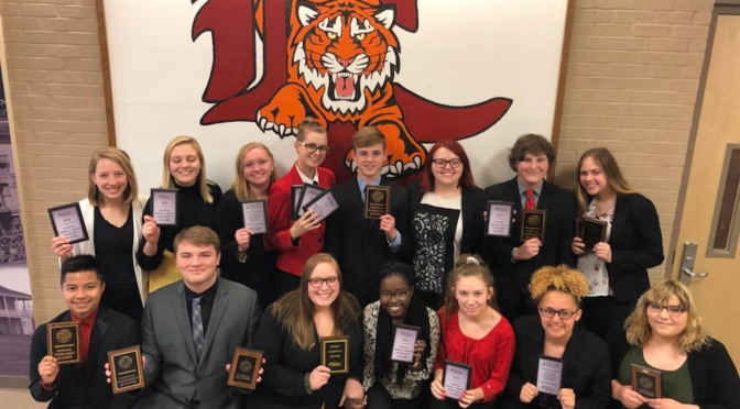 FSHS Forensic Wins 2nd In State