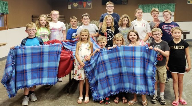 Northeast Scott 4-H Club Makes Hand-Made Blankets for Mercy
