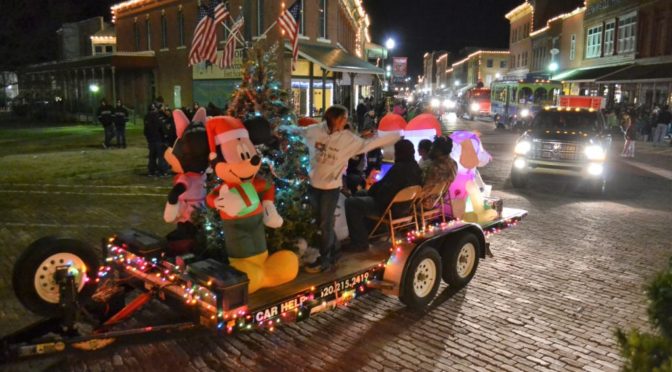 Christmas Parade Entry Deadline Approaching