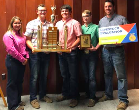 Uniontown FFA Livestock Team Named State Champions!