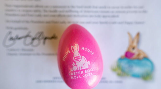 CHC/SEK staff receive White House Commemorative Easter Eggs  