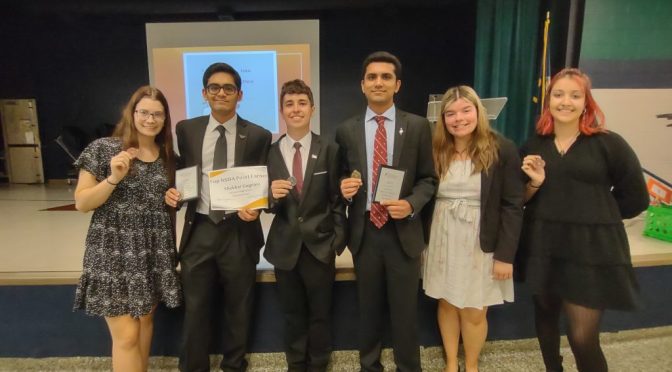 Eight FSHS Debate Forensics Students Qualify For Nationals