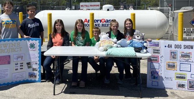 Uniontown 4-H Club  May Report  By: Marley Sutton